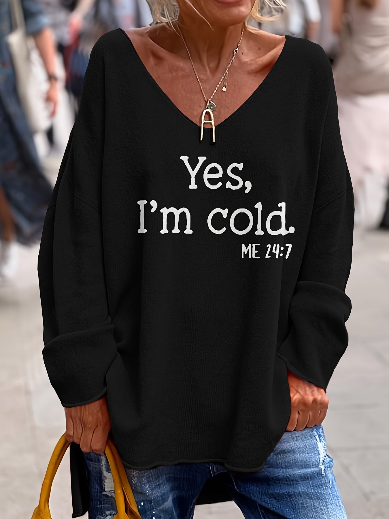 Casualowy damski sweter z grafiką