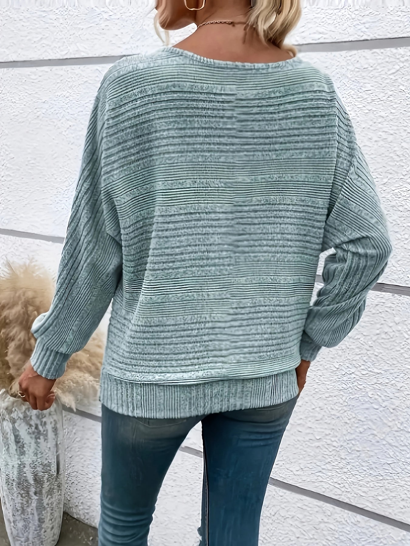 Sweter damska z rękawami typu batwing | Okrągły dekolt