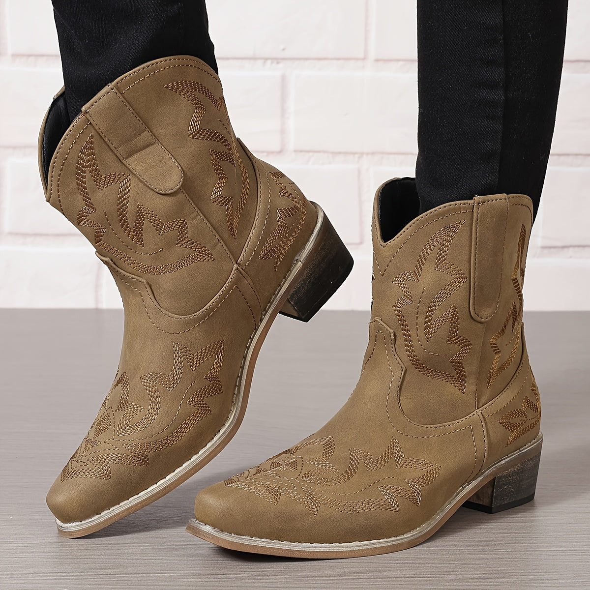 Kozaki damskie kowbojskie | Haft w stylu western