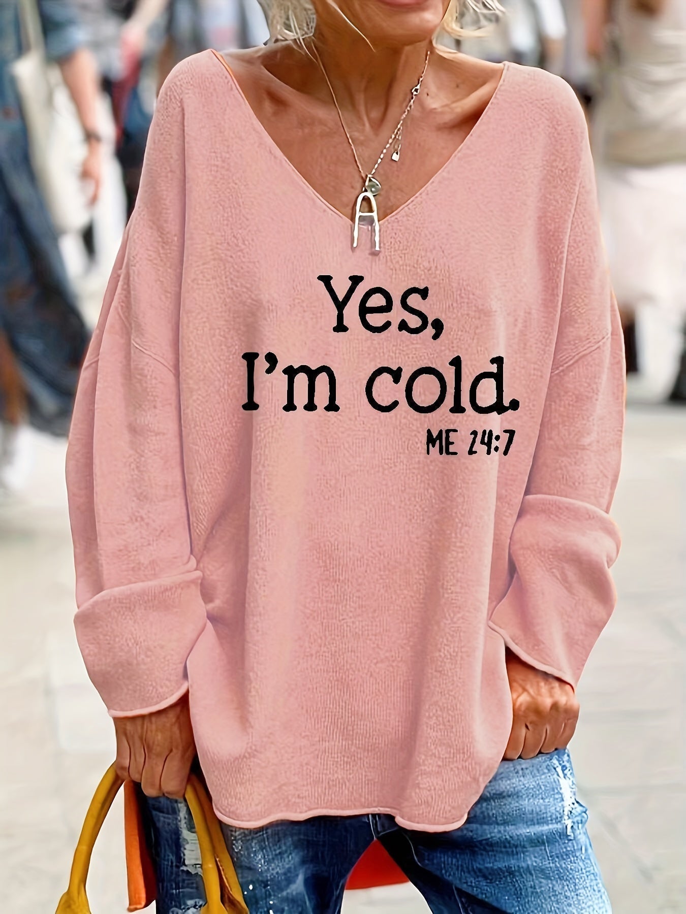 Casualowy damski sweter z grafiką